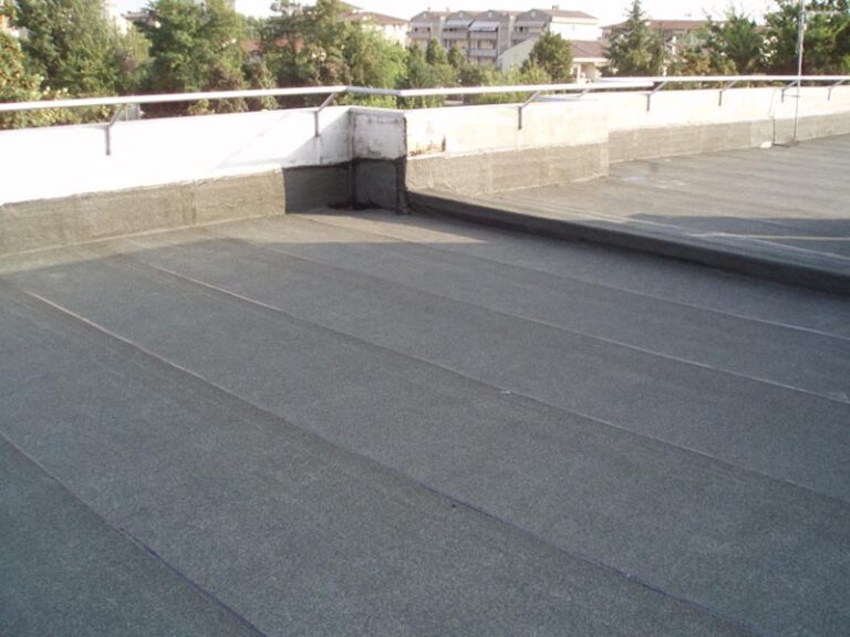Impermeabilizzazione di un tetto piano